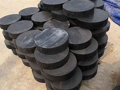 江城区板式橡胶支座由若干层橡胶片与薄钢板经加压硫化